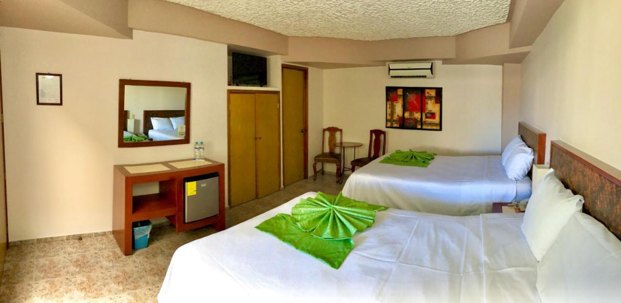 Hotel Del Camino Real El Grullo Kültér fotó