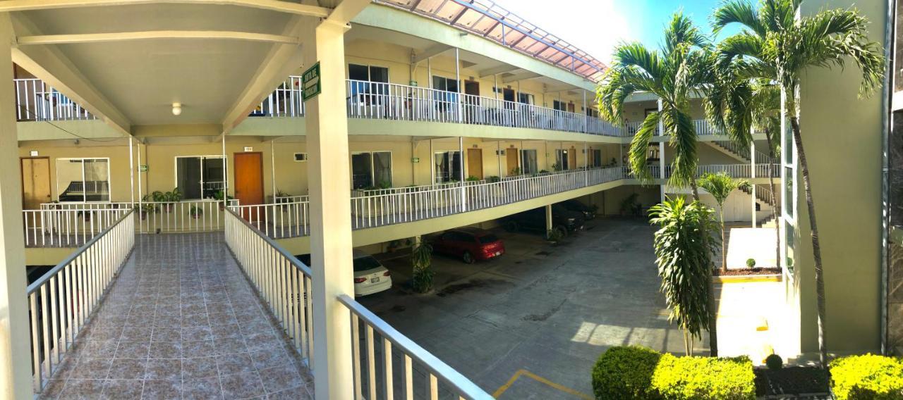 Hotel Del Camino Real El Grullo Kültér fotó